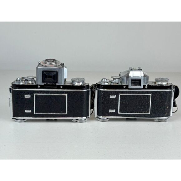 Vintage Exakta VX Ihagee Dresden Film Camera Lot of 2 & Accessories Germany - Picture 6 of 16